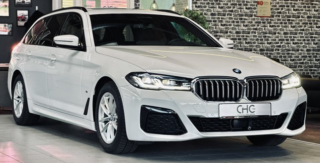 BMW 520d xDrive M Sport HUP|PANO|KAMERA|AHK|STHZ|VOLL Gebrauchtwagen Kaufen | EZ 02/2023 | Preis 51.990 €