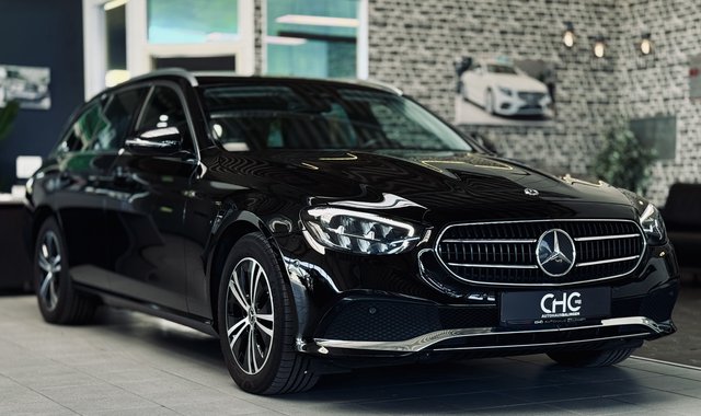 Mercedes-Benz E 300 d 4Matic |Burmester|LED|Kamera|SHZ|Ambiente| Gebrauchtwagen Kaufen | EZ 05/2023 | Preis 26.490 €