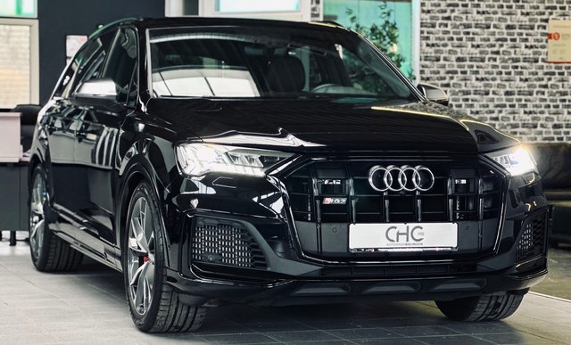 Audi SQ7 4.0 quattro TFSI B&O|CARBON|KAMERA|AHK|ACC Gebrauchtwagen Kaufen | EZ 05/2021 | Preis 90.321 €