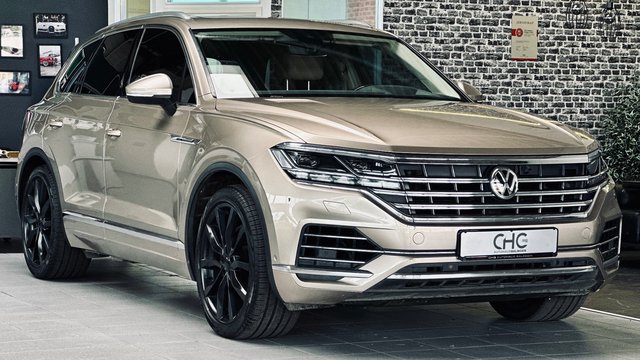 Volkswagen Touareg Atmosphere 4Motion |Pano|Kamera|Head-Up|Matrix| Gebrauchtwagen Kaufen | EZ 09/2018 | Preis 34.000 €