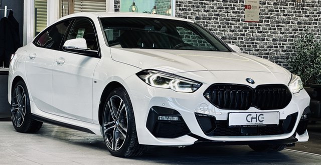 BMW 218i M Sport SHADOW|AHK|NAVI|HiFi|SHZ|LED|PDC|TEMP Gebrauchtwagen Kaufen | EZ 10/2021 | Preis 26.990 €