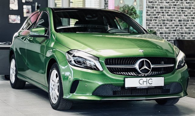 Mercedes-Benz A 180d Score 1.HD|PANO|KAMERA|NAVI|SHZ|TEMP.|MFL Gebrauchtwagen Kaufen | EZ 07/2016 | Preis 16.990 €