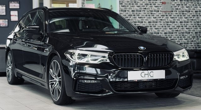 BMW 530d M Sport HUD|KAMERA|H&K|STHZ|AERO|DISPLAYKEY|NAVI Gebrauchtwagen Kaufen | EZ 12/2018 | Preis 31.990 €