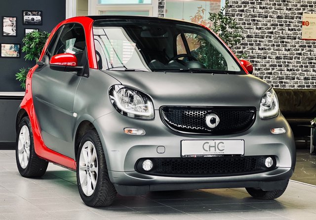 Smart fortwo coupe 1.HD|PANO|KAMERA|NAVI|SHZ|MATT Gebrauchtwagen Kaufen | EZ 07/2019 | Preis 15.990 €