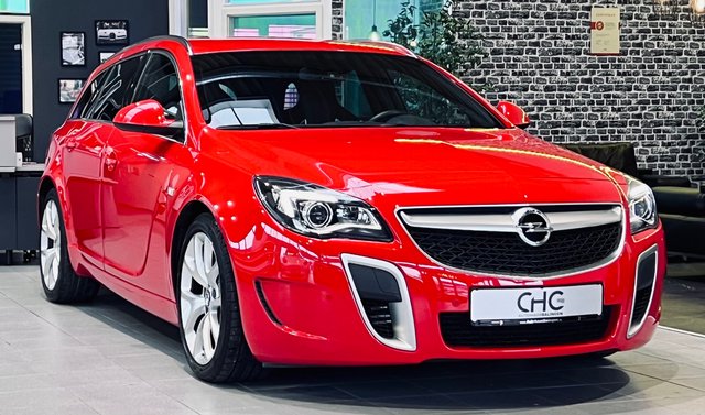 Opel Insignia A ST OPC 4x4|RECARO|SHZ|PDC|TEMP.|Bi-XENON Gebrauchtwagen Kaufen | EZ 11/2016 | Preis 21.890 €