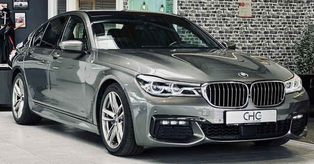 BMW 740 d xDrive M Paket |LED|Kamera|Assist.|Aktivlenkung| Gebrauchtwagen Kaufen | EZ 12/2016 | Preis 32.990 €