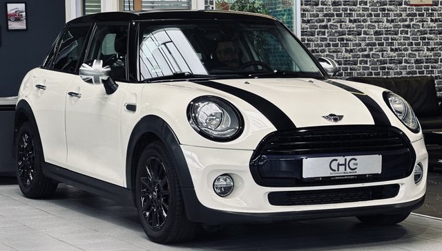 MINI Cooper 1.5 / PANORAMADACH |PANO|SHZ| Gebrauchtwagen Kaufen | EZ 12/2014 | Preis 11.990 €