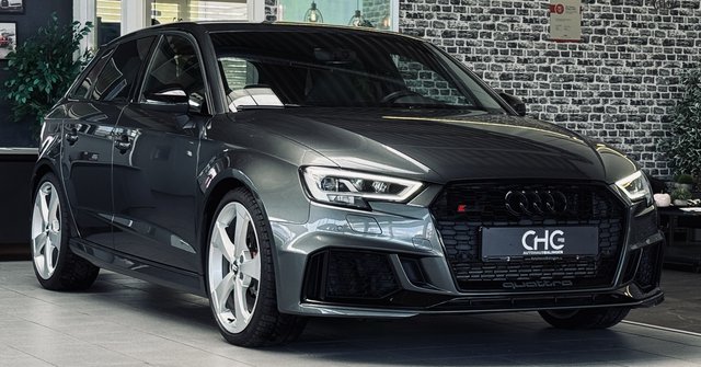 Audi RS 3 Sportback 2.5 TFSI quattro B&O|RS-SITZE|VIRTUAL Gebrauchtwagen Kaufen | EZ 08/2020 | Preis 41.990 €