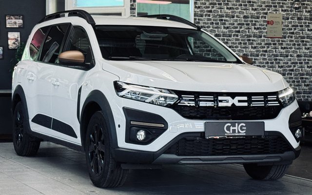 Dacia Jogger EXTREME Hybrid 7-Sitzer|SHZ|KAMERA|TW-ASSIST Gebrauchtwagen Kaufen | EZ 04/2025 | Preis 23.800 €