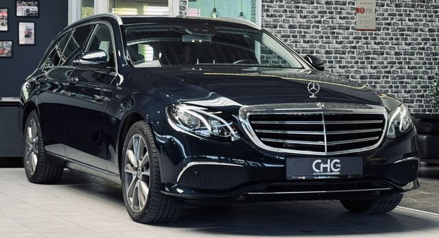 Mercedes-Benz E 400 4M BURMESTER|AHK|KAMERA|SHZ|TEMP.|CARPLAY| Gebrauchtwagen Kaufen | EZ 06/2017 | Preis 30.990 €