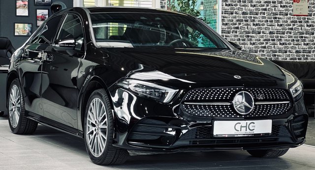 Mercedes-Benz A 250e AMG Line WIDES.|PANO|KAMERA|NIGHT|SOUND Gebrauchtwagen Kaufen | EZ 08/2020 | Preis 30.990 €