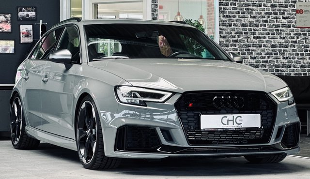 Audi RS 3 Sportback quattro|1.HD|B&O|MATRIX|MAGNETICRIDE Gebrauchtwagen Kaufen | EZ 07/2019 | Preis 40.460 €