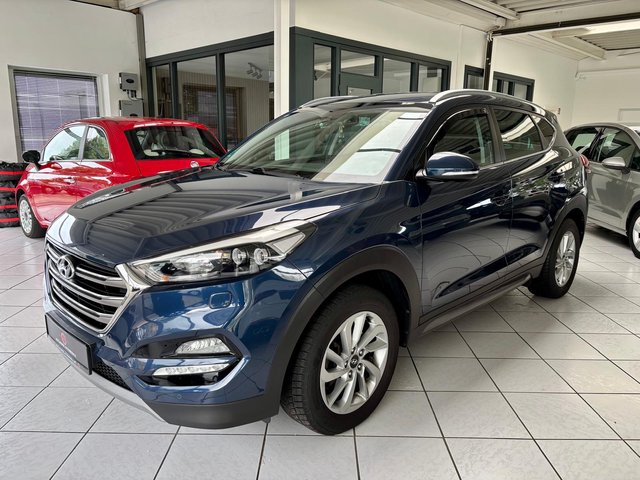Hyundai TUCSON CRDi aut. blue Style 2WD LED Navi SHZ Gebrauchtwagen Kaufen | EZ 05/2017 | Preis 15.699 €