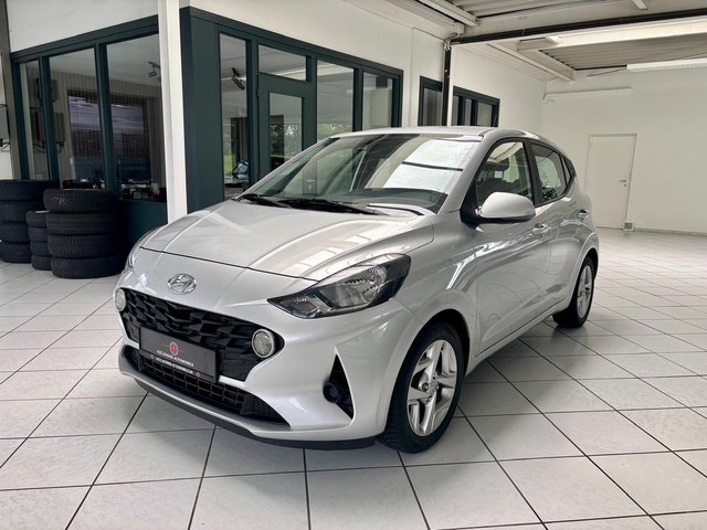 Hyundai i10 Trend  PDC SHZ CarPlay/Android 1.Hand Gebrauchtwagen Kaufen | EZ 12/2022 | Preis 10.999 €