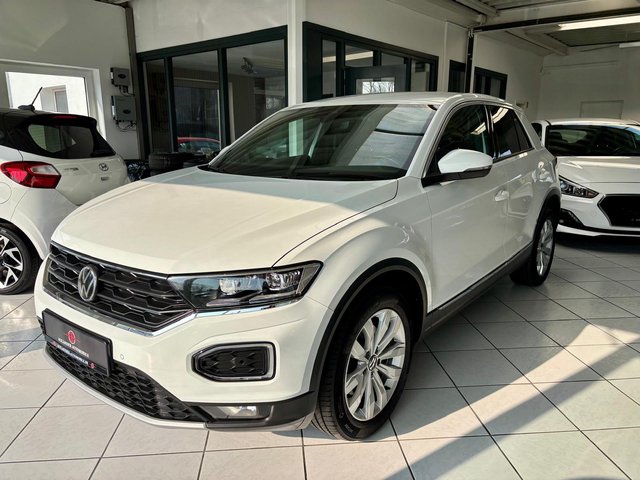 Volkswagen T-Roc Sport 2.0TDI Navi LED AHK App-Conn. Kamera Used vehicle for sale | First registration 09/2021