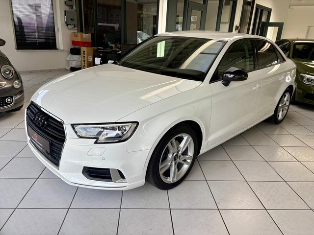 Audi A3 Limousine 30 TFSI sport Xenon PDC Navi SHZ Gebrauchtwagen Kaufen | EZ 11/2019
