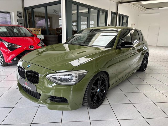 BMW M135 i  BiXen CarPlay Navi SHZ H&K Sonderlack Used vehicle for sale | First registration 12/2013 | Price 20.999 €