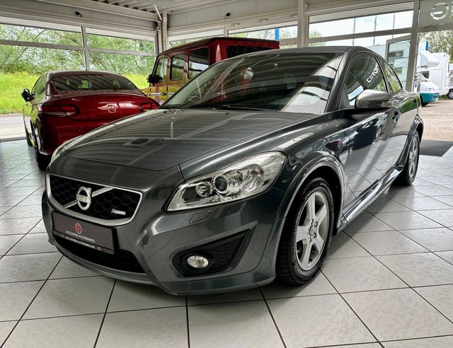 Volvo C30 D2 R-Design Edition PRO Xenon Leder Navi PDC Used vehicle for sale | First registration 02/2013