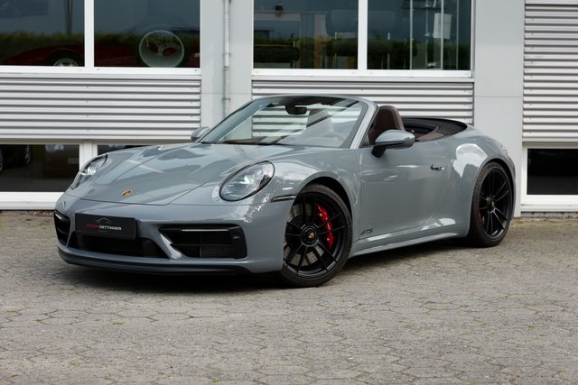 Porsche 992 Carrera 4 GTS Cabrio 1. Hand Used vehicle for sale | First registration 09/2023
