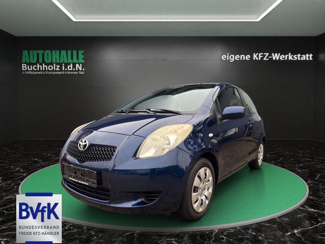 Toyota Yaris Sol~KLIMA~NAVI~ALLWETTERREIFEN~el. FH~el. Asp~Bluetth.~INSP. NEU BATTERIE NEU+TÜV bis 08.2026 - bilder 1