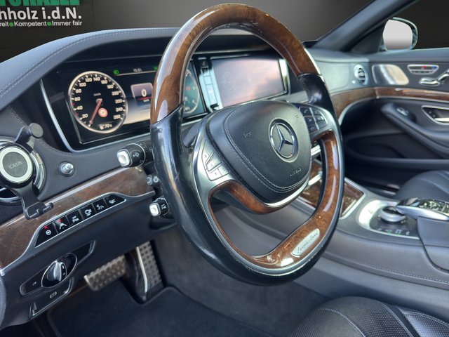 Mercedes-Benz S 350 BlueTec / d L~AMG Line~LED~KEYLES-GO~VAKUMIERTE TÜREN~PANO~R-KAMERA 360g~org.AMG NEU~NAVI~BI-XENON~SIZTH.SITZB.lückenlos SCHECKHEFT~absolut VOLL VOLL VOLL AMG line~AMG org. ALUS NEU / Innen schwarz - außen schwarz / Luftfahrwerk / Vollausstattung - bilder 21