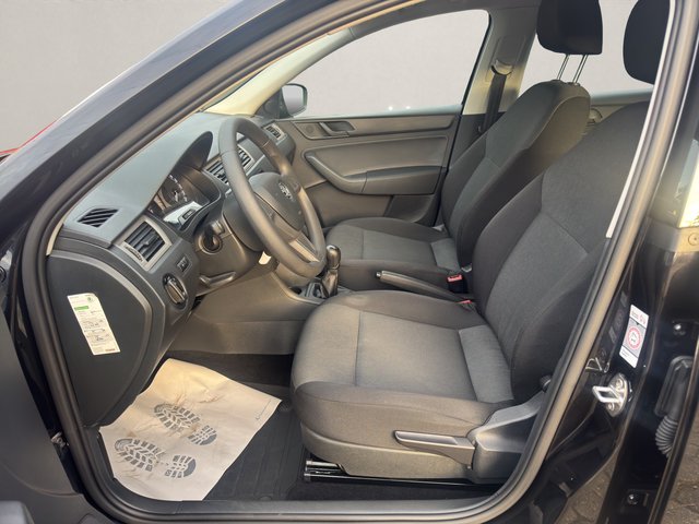 Skoda Rapid Spaceback 1,2 Active~KLIMA~NAVI~SHZ~ALU~el.FH~PDC~erst 45 tkm~SCHECKHEFT Active - foto 12