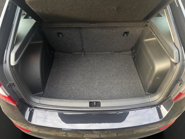 Skoda Rapid Spaceback 1,2 Active~KLIMA~NAVI~SHZ~ALU~el.FH~PDC~erst 45 tkm~SCHECKHEFT Active - foto 17