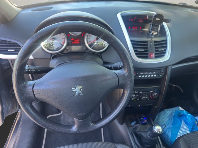 Peugeot 207 SW~Klimaanlage~Allwetterreifen~AHK~Pano~el.FH~Bremsen+Inspekt.+ TÜV NEU Urban Move - bilder 10