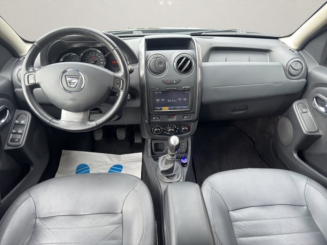 Dacia Duster I~Prestige 4x2~Servo~SHZ~KLIMA~NAVI~DACHREHLING~PDC~R-KAMERA~CARPLAY~wenig km~TÜV u. INSP. NEU Prestige 4x2 - bilder 9