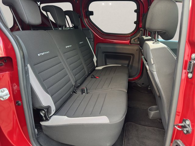 Dacia Dokker Stepway Celebration1.3 TCe~NAVI~CAM~PDC~PDC~NAVI~TEMPO~KLIMA~INS NEU~TÜV NEU~ Sehr sauber und gepflegtes Fahrzeug - foto 15