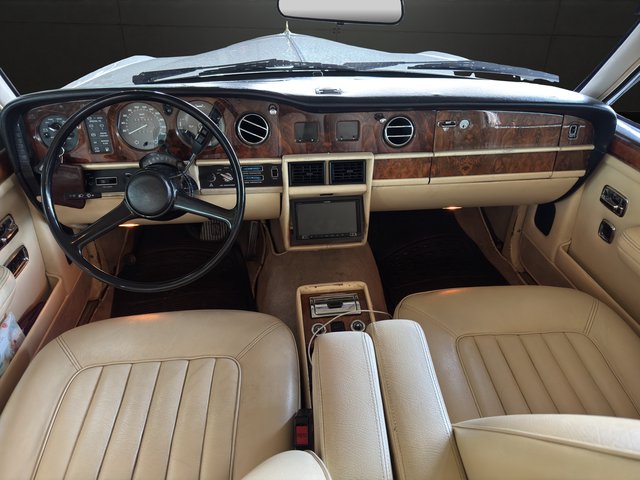 Rolls-Royce Sallon~KLIMA~SERVO~Luftfahrwerk~LEDER~ZENTRALVERRIELUNG~gute Zustand.! Fahrzeug ist seit 40 Jahren immer im gleichen Besitzer - bilder 9