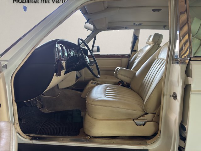 Rolls-Royce ROLLS ROYCE Silver Spirit-KLIMA~SERVO~Luftfahrwerk~LEDER~ZENTRALVERRIELUNG~gute Zustand.! Fahrzeug ist seit 40 Jahren immer im gleichen Besitzer - foto 12