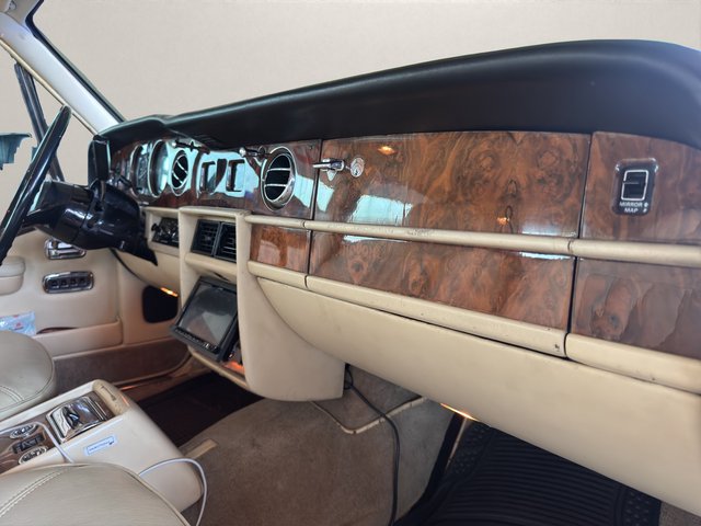 Rolls-Royce ROLLS ROYCE Silver Spirit-KLIMA~SERVO~Luftfahrwerk~LEDER~ZENTRALVERRIELUNG~gute Zustand.! Fahrzeug ist seit 40 Jahren immer im gleichen Besitzer - foto 17