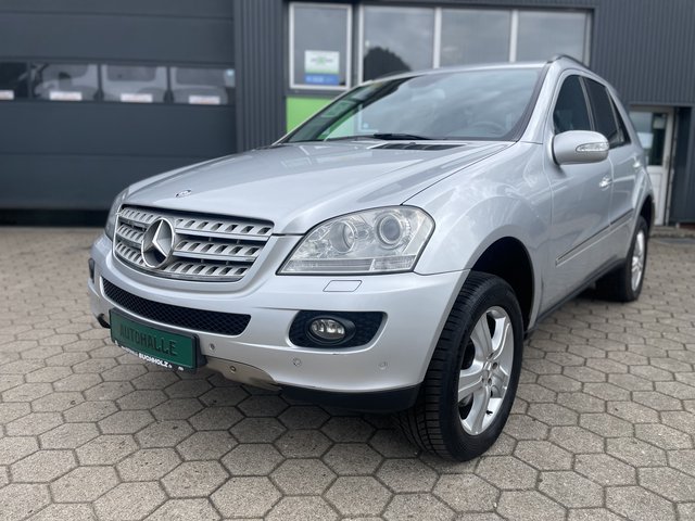 Mercedes-Benz ML 320 CDI Sport-Paket~Schiebedach~SHZ~AHK~LEDER~AUTOMATIK~Xenon~PDC~F1 Schatung~ Sommer und Winterreifen - bilder 1