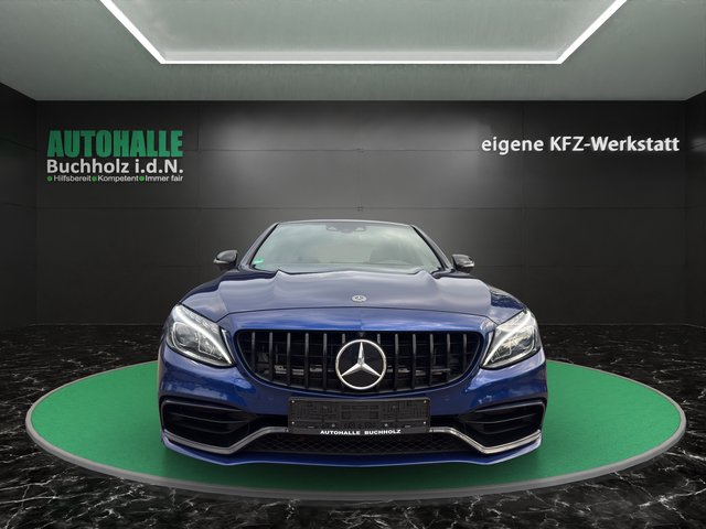 Mercedes-Benz C 63's AMG Braun DESIGNO LEDER~NAVI~SHZ~LED~TOTELWINKELASISTEN~AUTOMATIK~PANO~360G~ Jungstern 12 Monate inkl. - bilder 2