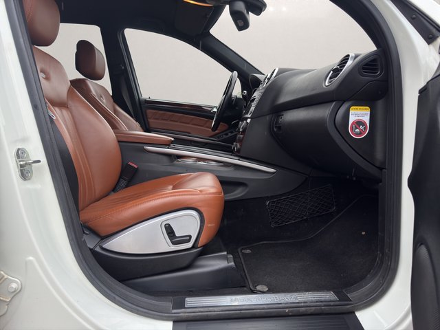 Mercedes-Benz ML 350 BlueTEC 4Matic 7G-TRONIC DPF Grand Edition~ALLRAD~AHK- 3,5 T~SHZ~NAVI~LENKRADHEIZUNG~el.HECKKLAPPE~OFFROAD~KLIMAAUTOM.~R-KAMERA~LEDER-DESIGNO~TEMPO~ Sehr sauberes und gepflegtes Fahrzeug - foto 13