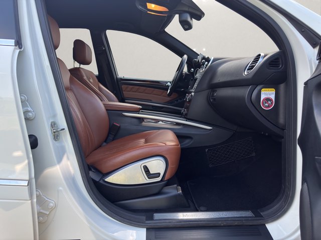 Mercedes-Benz ML 350 BlueTEC 4Matic 7G-TRONIC DPF Grand Edition~ALLRAD~AHK- 3,5 T~SHZ~NAVI~LENKRADHEIZUNG~el.HECKKLAPPE~OFFROAD~KLIMAAUTOM.~R-KAMERA~LEDER-DESIGNO~TEMPO~ Sehr sauberes und gepflegtes Fahrzeug - bilder 13