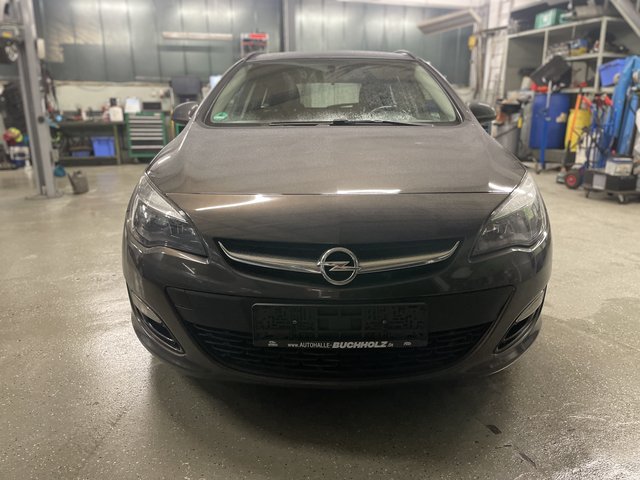 Opel Astra J Sports Tourer~KLIMa~ALLWETTER~sehr sparsam 1 Tank / 1400 km TÜV NEU Edition - bilder 2