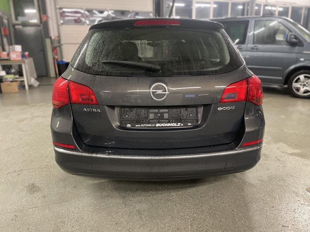 Opel Astra J Sports Tourer~KLIMa~ALLWETTER~sehr sparsam 1 Tank / 1400 km TÜV NEU Edition - bilder 5