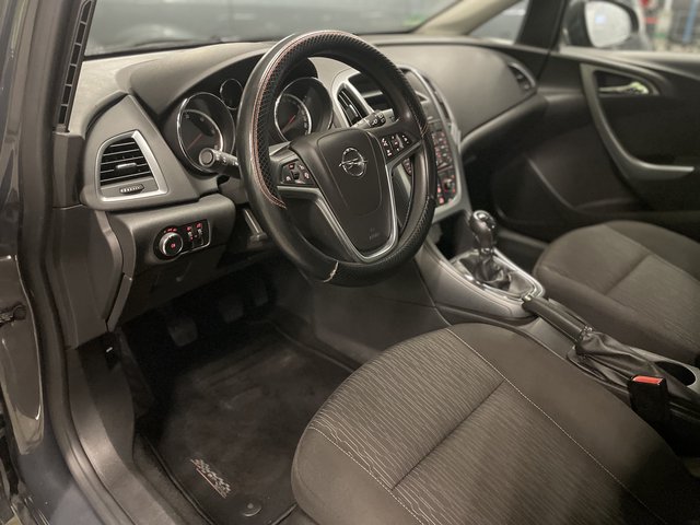 Opel Astra J Sports Tourer~KLIMa~ALLWETTER~sehr sparsam 1 Tank / 1400 km TÜV NEU Edition - bilder 11