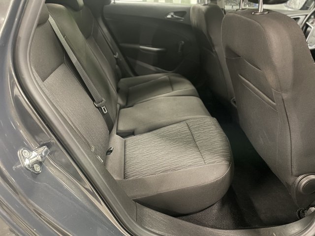 Opel Astra J Sports Tourer~KLIMa~ALLWETTER~sehr sparsam 1 Tank / 1400 km TÜV NEU Edition - bilder 19