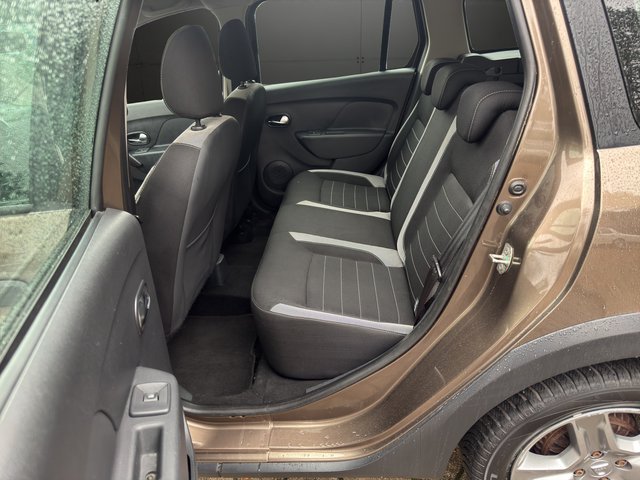 Dacia Logan Stepway Celebration~ MCV II Kombi~AUTOMATIK~KLIMA~ALLWETTERREIFEN~AHK~NAVI~TEMPO~TÜV NEU - bilder 16