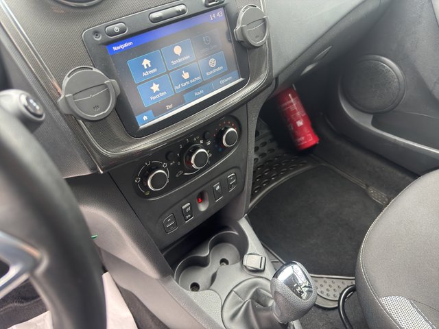 Dacia Logan Stepway Celebration~ MCV II Kombi~AUTOMATIK~KLIMA~ALLWETTERREIFEN~AHK~NAVI~TEMPO~TÜV NEU - bilder 20