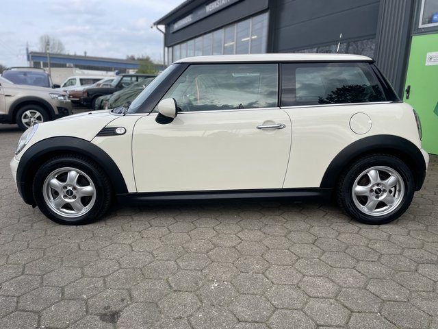 MINI Cooper ONE 1.6 Benzin~Model R56~Pepper~Klima~Alu~STH~el.FH~inkl.Tüv Neu - bilder 7