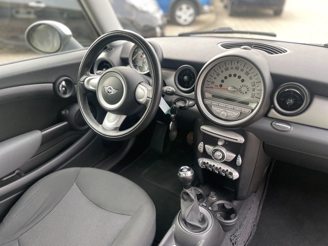 MINI Cooper ONE 1.6 Benzin~Model R56~Pepper~Klima~Alu~STH~el.FH~inkl.Tüv Neu - bilder 10
