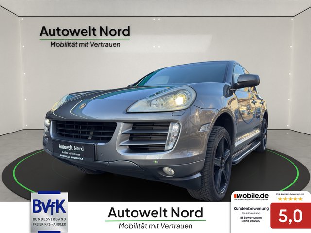 Porsche Cayenne~Facelift~SPORTPAKET~4x4~290 PS /V6 BENZIN~PDC~AHK~AUTOM~TEMPO~DACHHIMMEL-SCHWARZ~ALLWETTER auf 20"ALUS~LEDER~XENON~NAVI~SHZ~ sehr schöner und sauberes Fahrzeug - foto 1