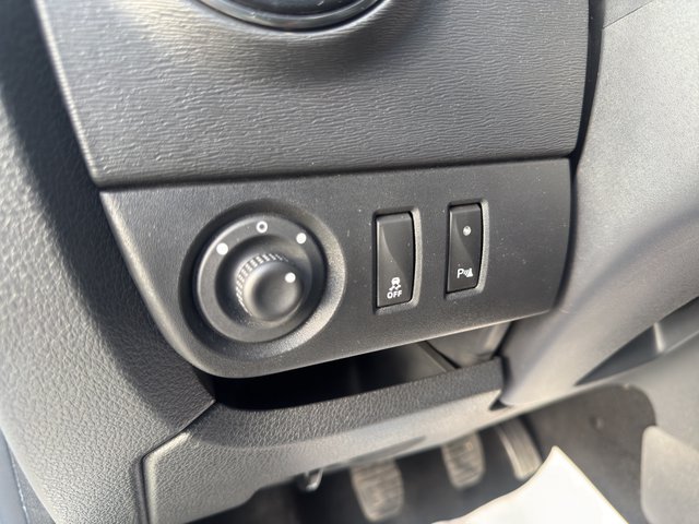Dacia Dokker Stepway Celebration~AHK~SHZ~NAVIGATION~TEMPOM~R-KAMERA~NAVI~KLIMA~SCHECKHEFT~TÜV u.AU NEU sauber und gepflegt - bilder 21