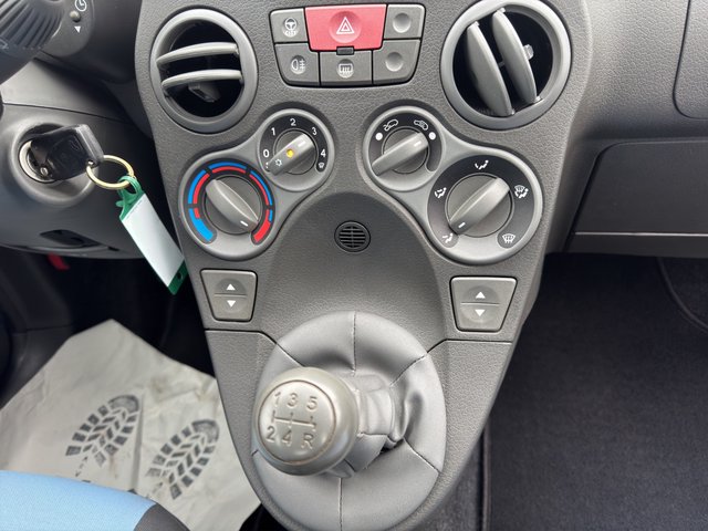 Fiat Panda 1.2 8V Dynamic~KLIMA~SERVO~ZV~DACHREHLING~el.FH~Insp. NEU+TÜV NEU - bilder 19