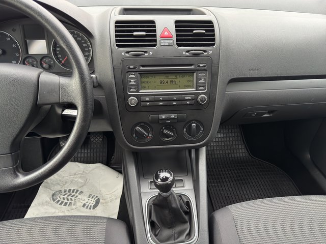 Volkswagen Jetta 1.6 Trendline~KLIMA~ALU~8 fachbereift~Nichtraucher~SCHECKEHFT~el.FH~el.Asp. Trendline - bilder 11