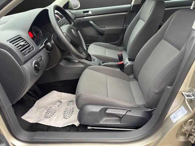 Volkswagen Jetta 1.6 Trendline~KLIMA~ALU~8 fachbereift~Nichtraucher~SCHECKEHFT~el.FH~el.Asp. Trendline - bilder 12